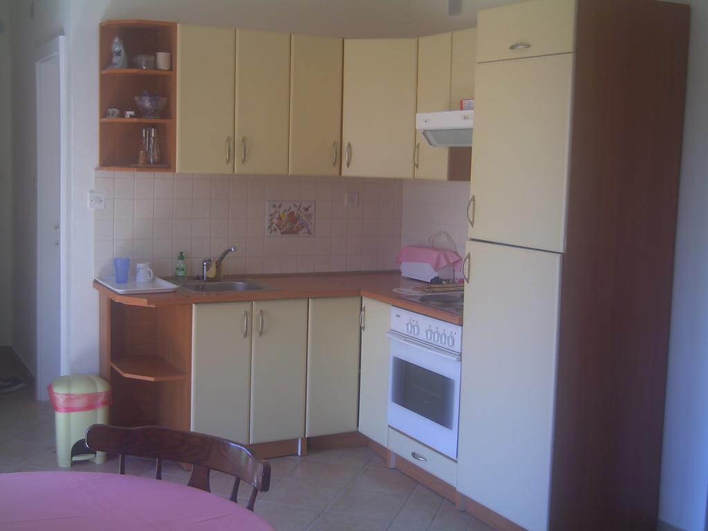 Apartment Jana Štinjan Δωμάτιο φωτογραφία