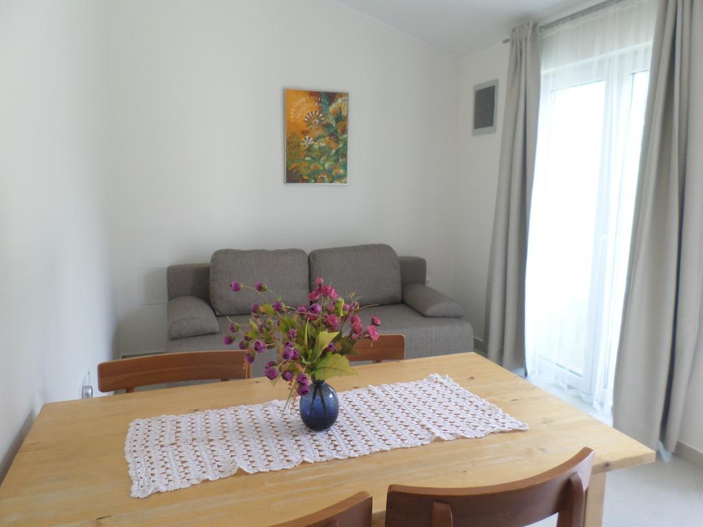 Apartment Jana Štinjan Εξωτερικό φωτογραφία